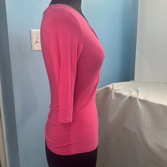 💥Lilly Pulitzer 3/4 sleeve fitted top *5 for 25* - Picture 4 of 8